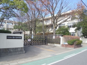 【中学校】刈谷市立雁が音中学校 2052m 周辺環境