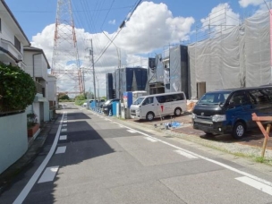前面道路含む現地写真